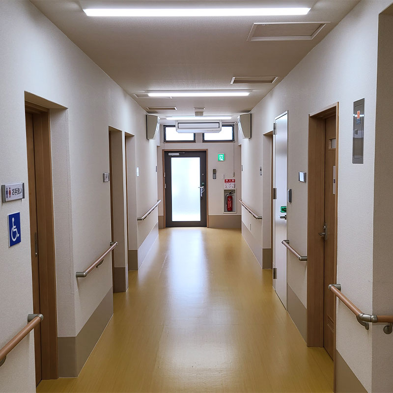 サービス付き高齢者向け住宅HIBISU伊丹 室内廊下